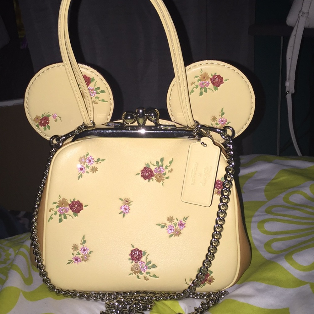 Coach Minnie Mouse Vanilla Kiosk Bag
